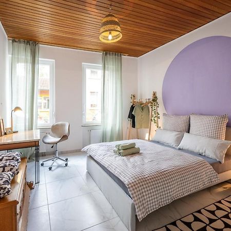 Wohlfuehlwohnung Mit 25 Qm Terrasse, Netflix Coblenza Exterior foto